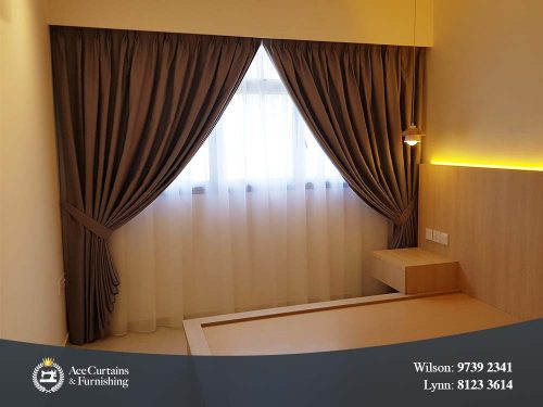 Luxury bedroom day and night curtains set.