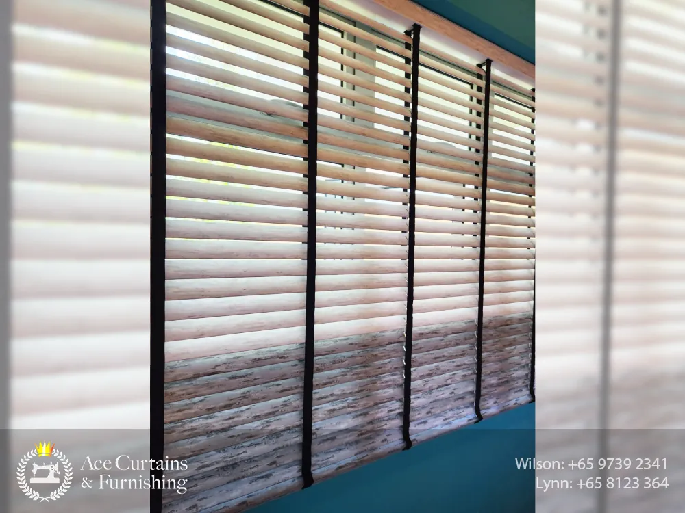 dual colour wooden print venetian blinds
